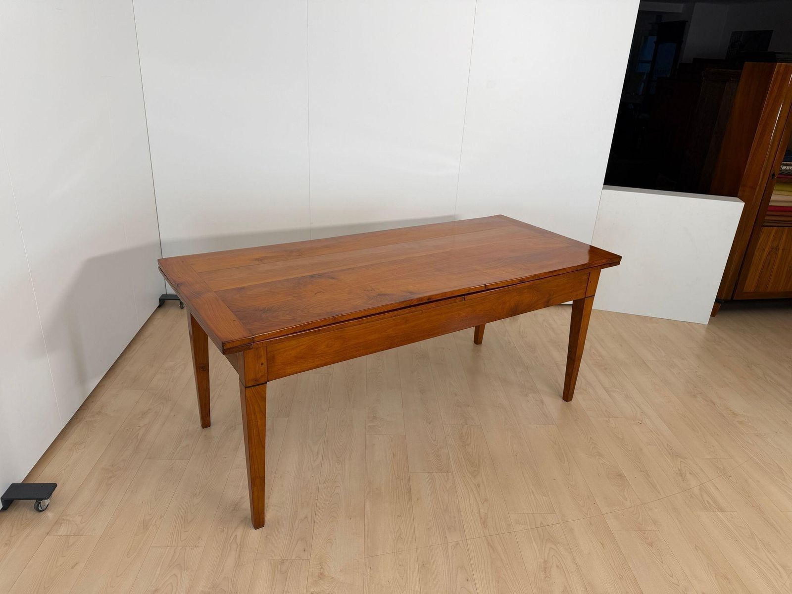 Furniture Biedermeier Expandable Table, Cherry Wood, Chestnut, France, Circa 1820 photo