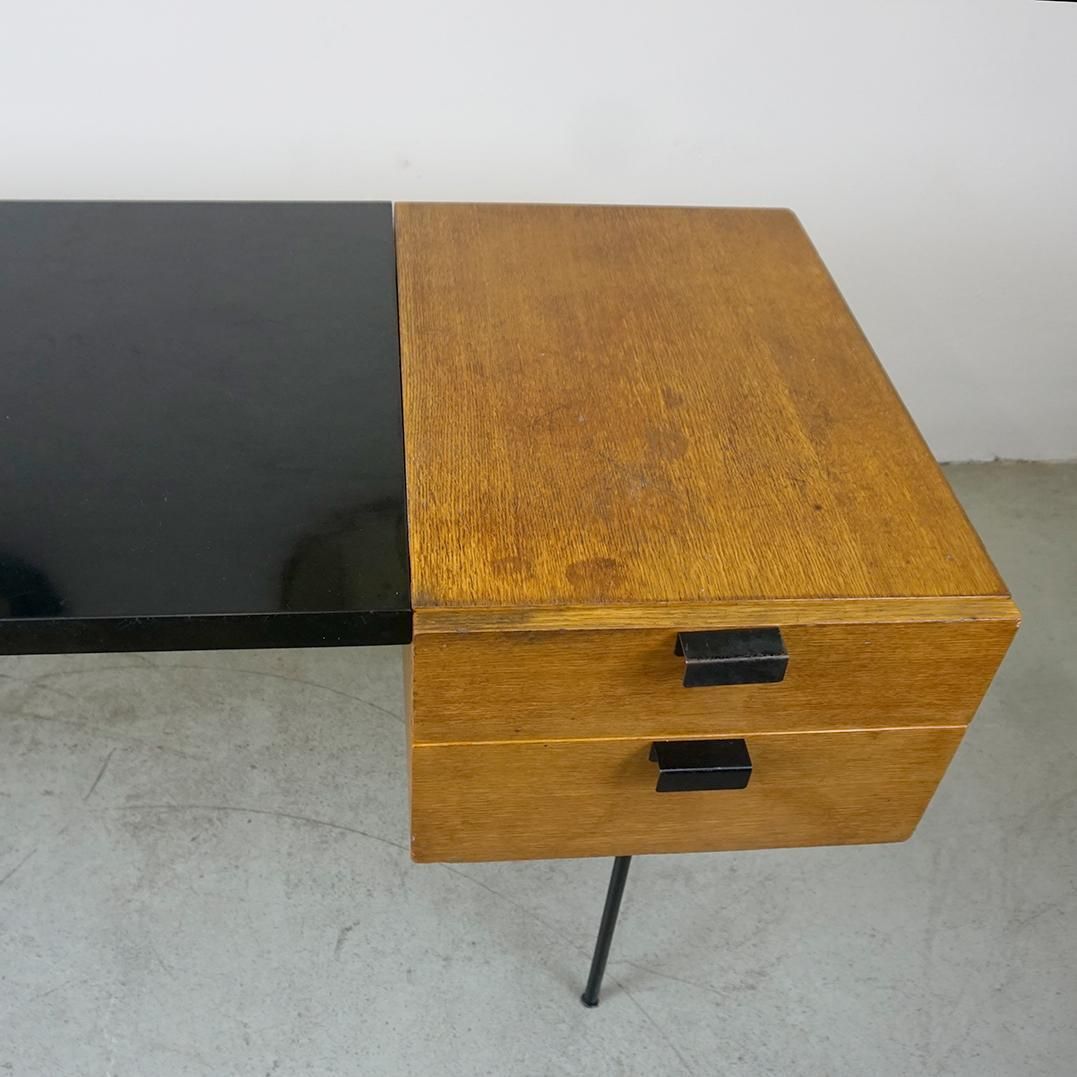 Pierre Paulin Desk Cm141 By Thonet photo for sale