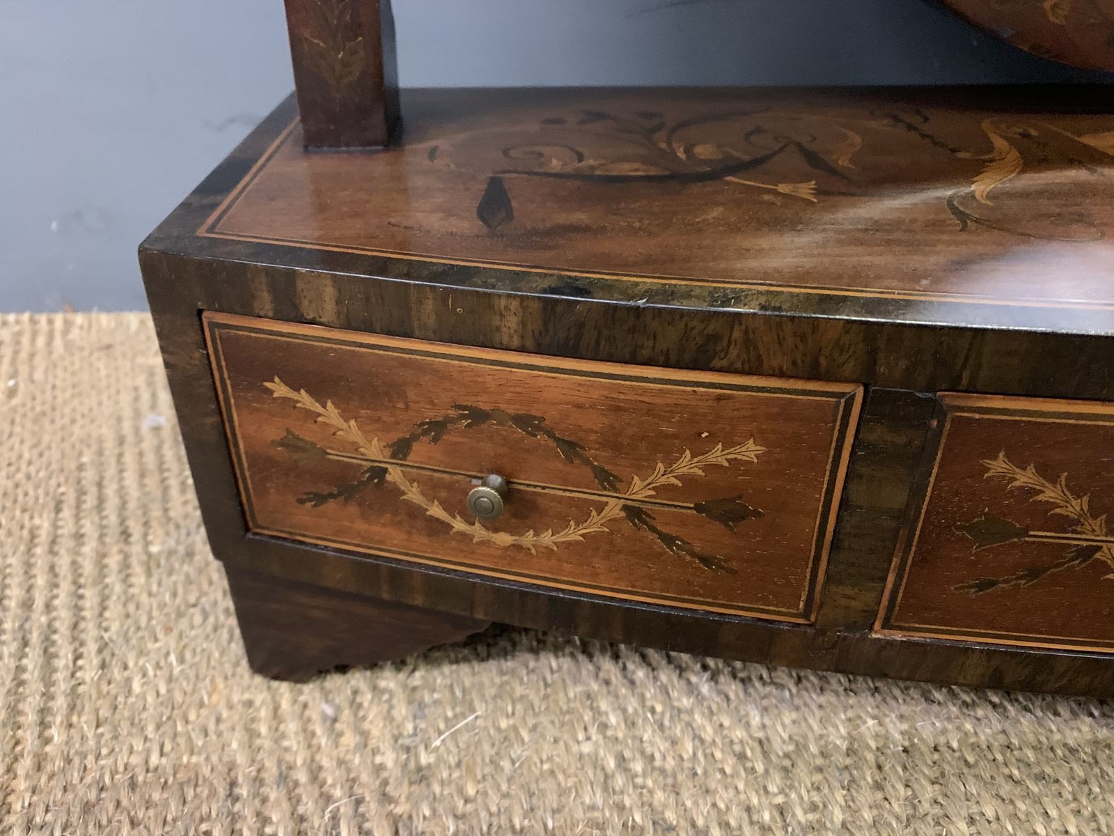 Large Scale Georgian Inlaid Toilet Mirror photo vinterior