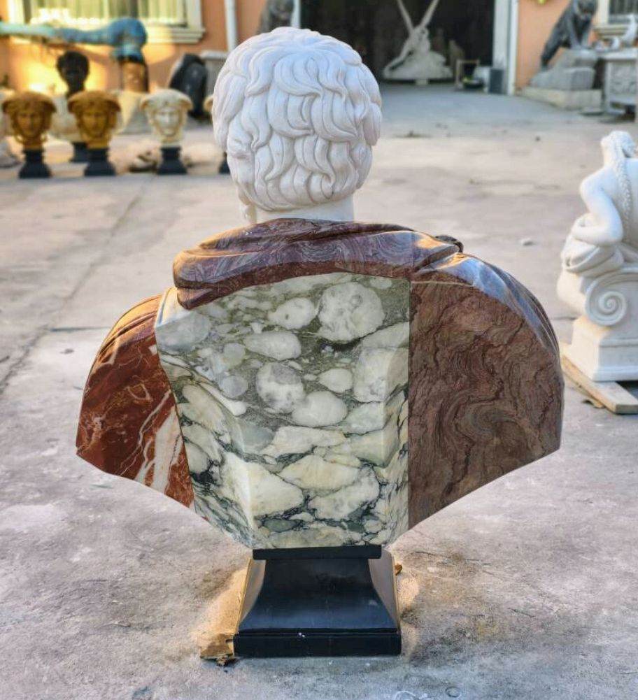 Incredible High Quality Marble Bust Emperor Hadrian 0273. photo vinterior