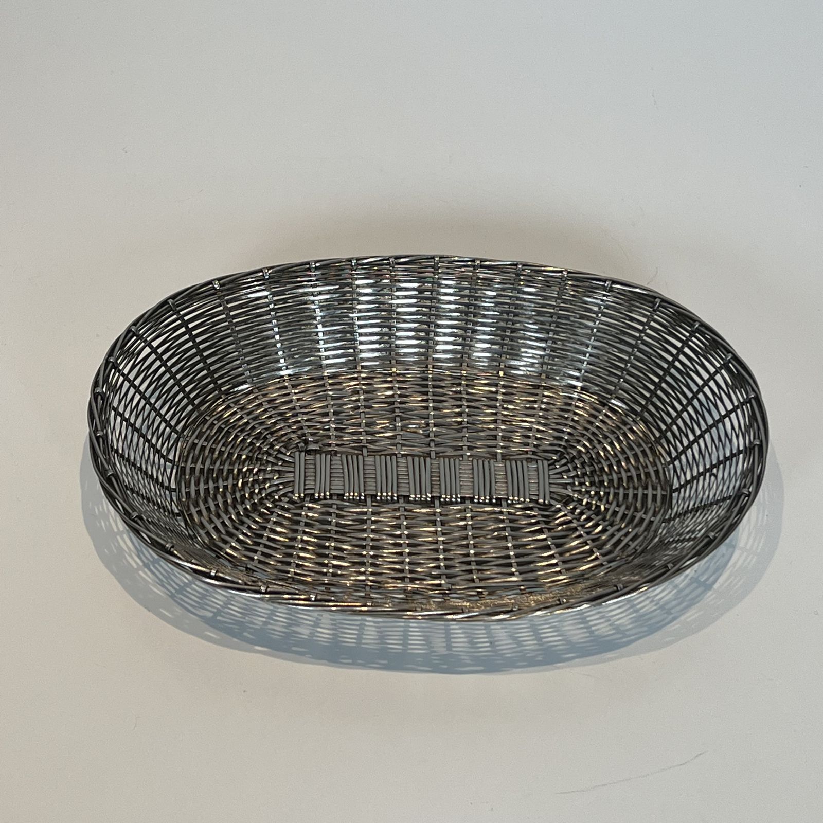 Home Decor Basket / Trinket Tray Made Of Silver Metal Wire photo
