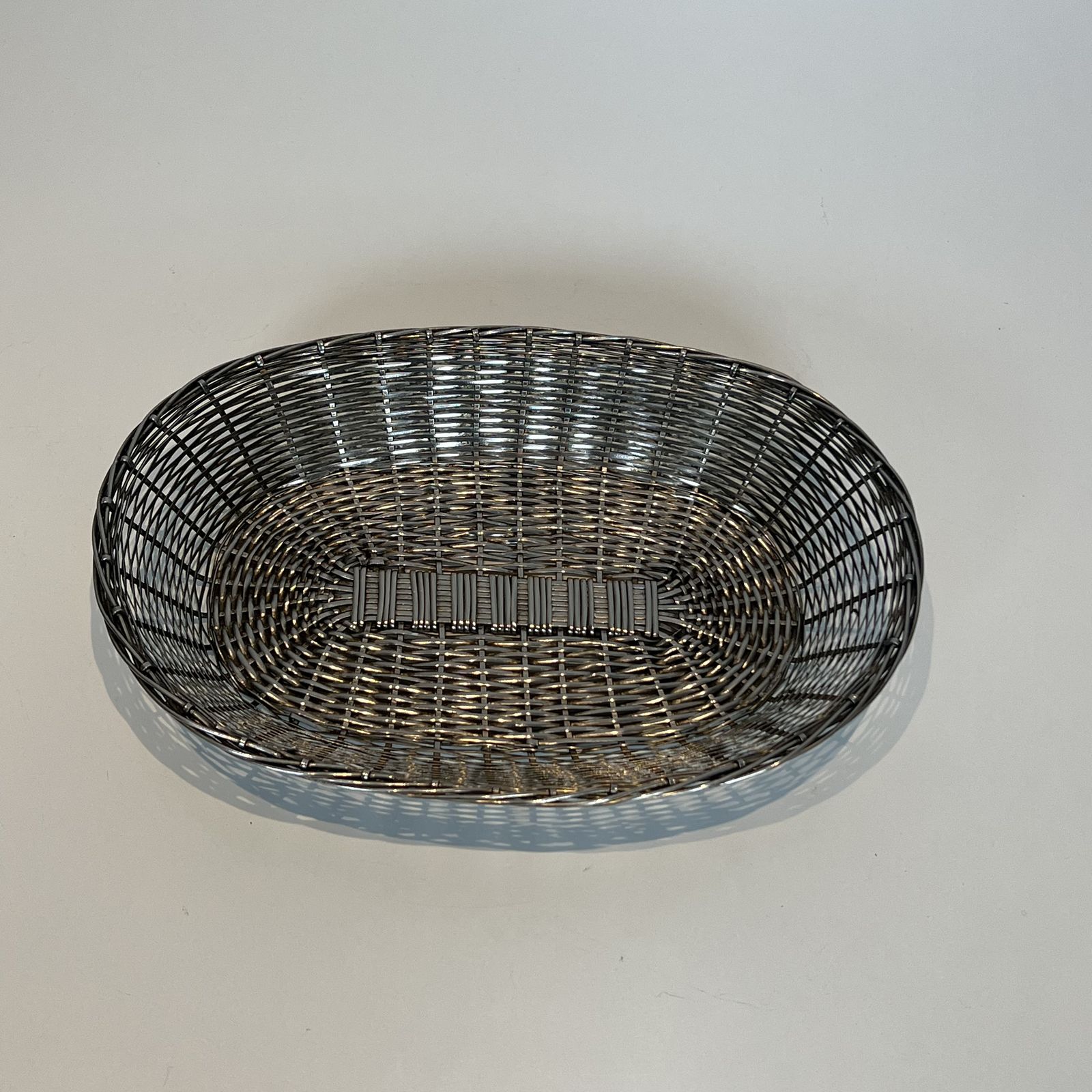 Home Decor Set Of Two Baskets / Trinket Trays Made Of Silver Metal Wire photo