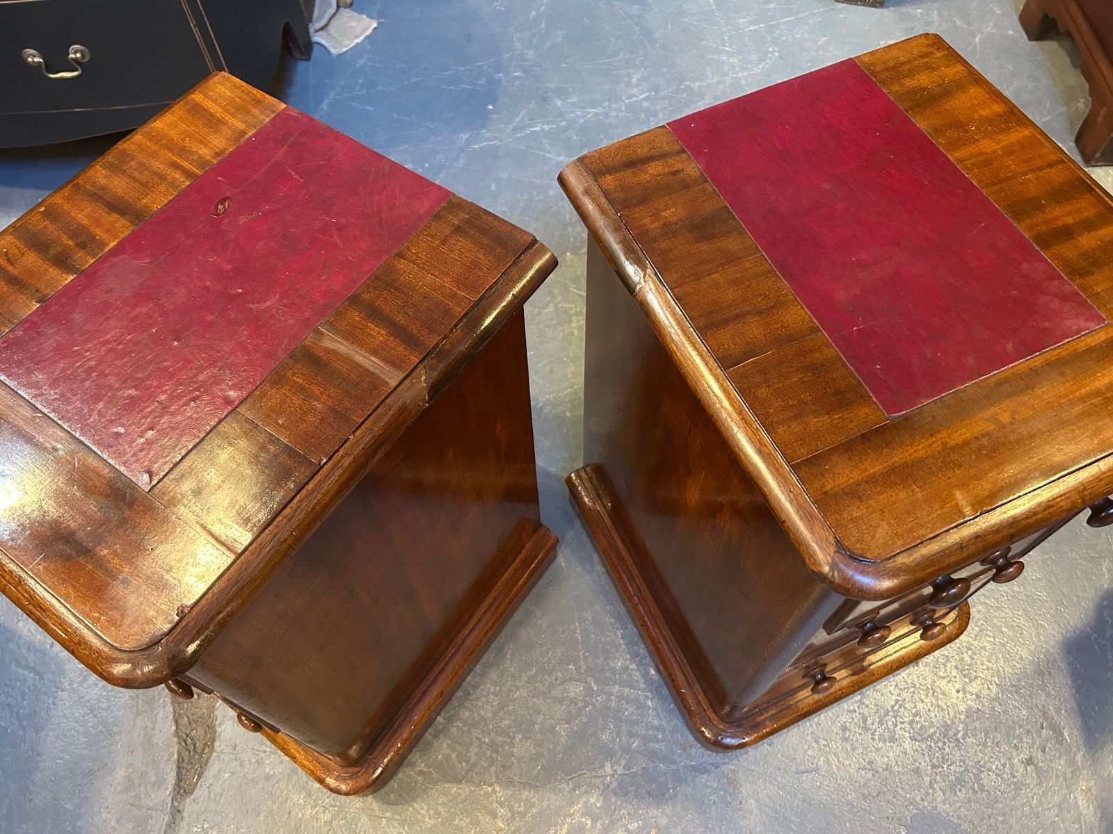 photo furniture Pair Victorian Bedside Chest Of Drawers