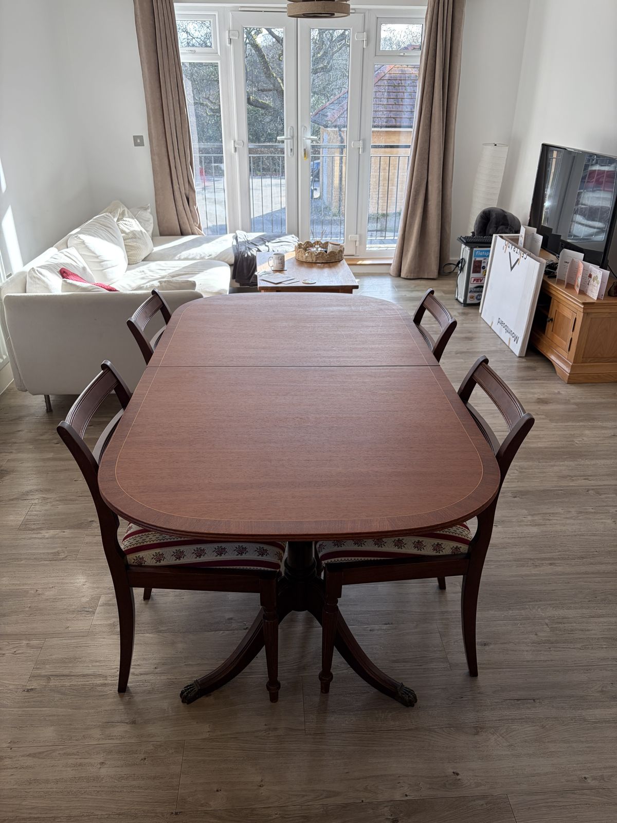 Macintosh 6 Seater Mahogany Table With 4 Chars photo furniture
