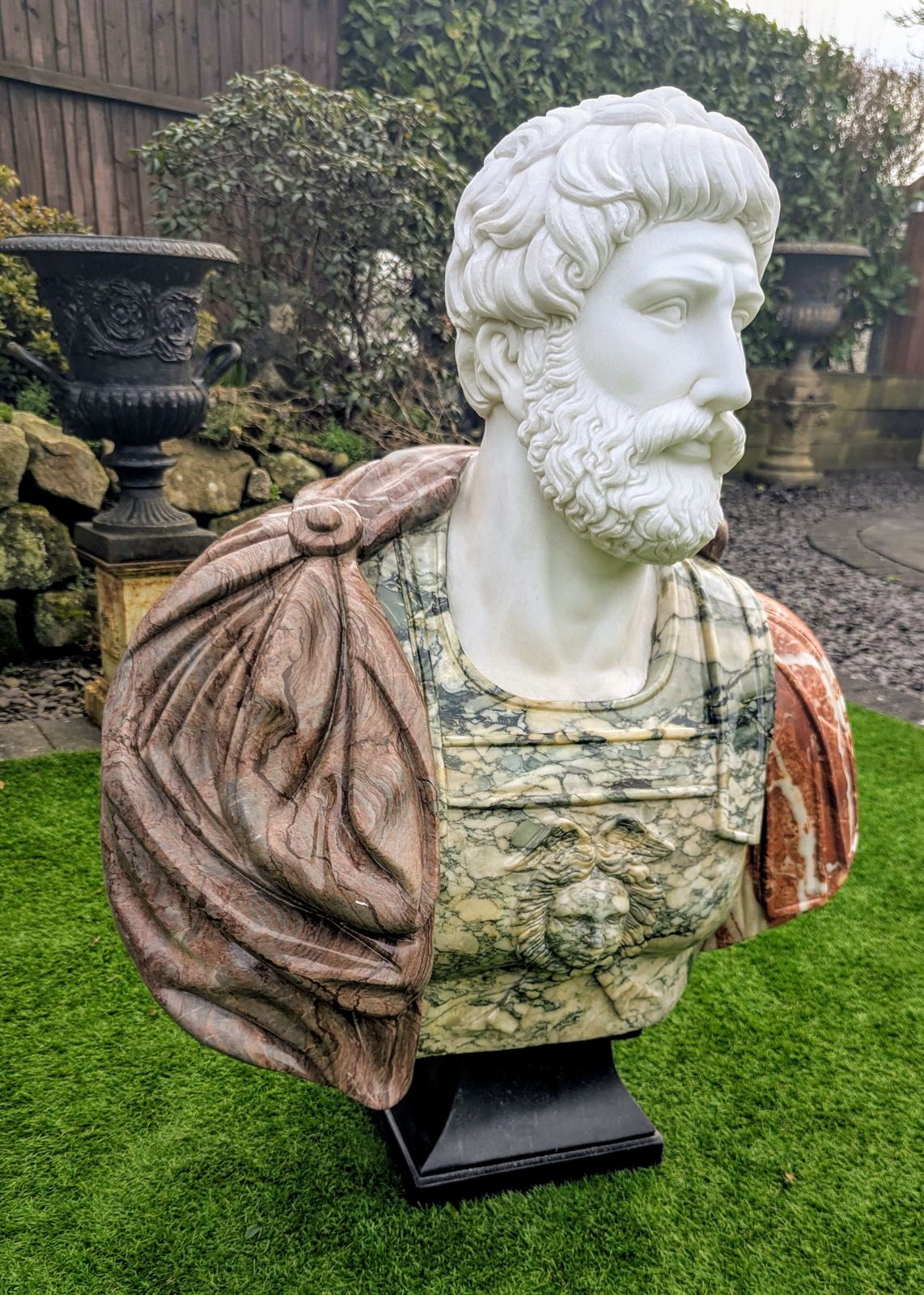 photo furniture Incredible High Quality Marble Bust Emperor Hadrian 0273.