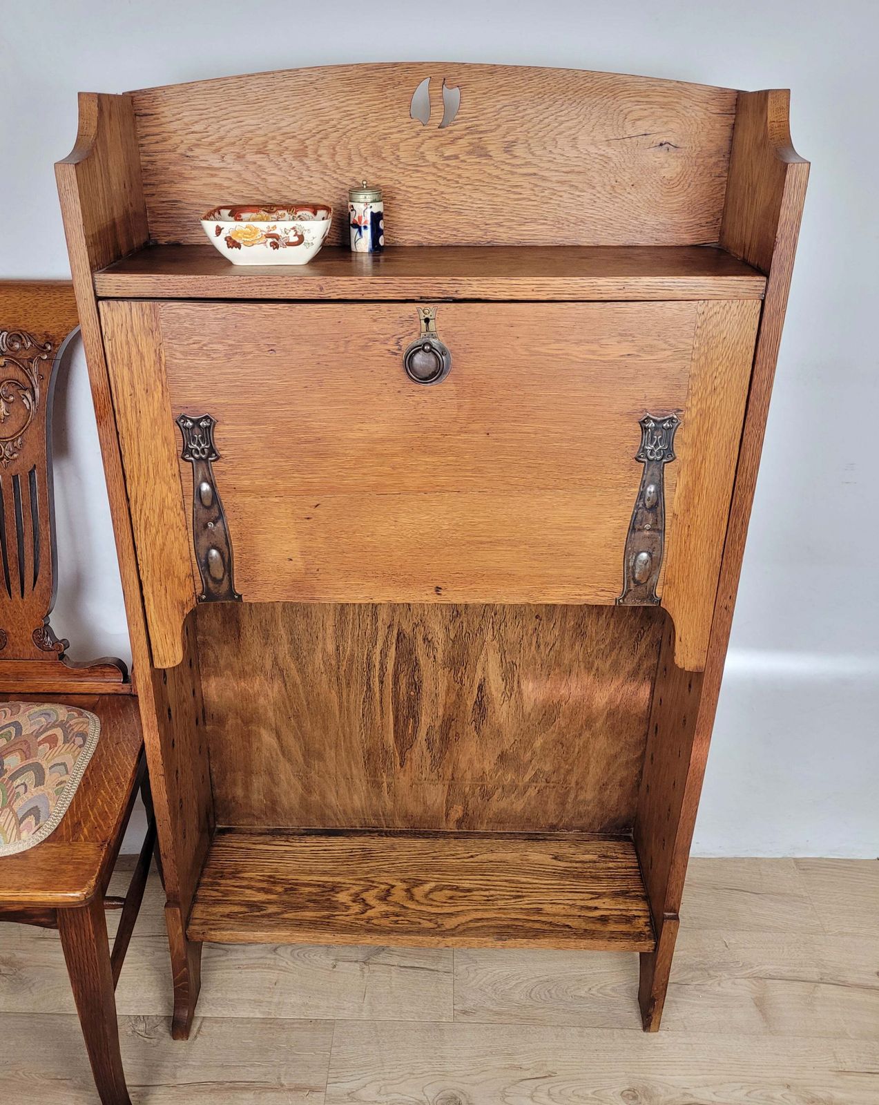 Student Writing Desk Arts & Crafts Oak Country Vintage 1950s