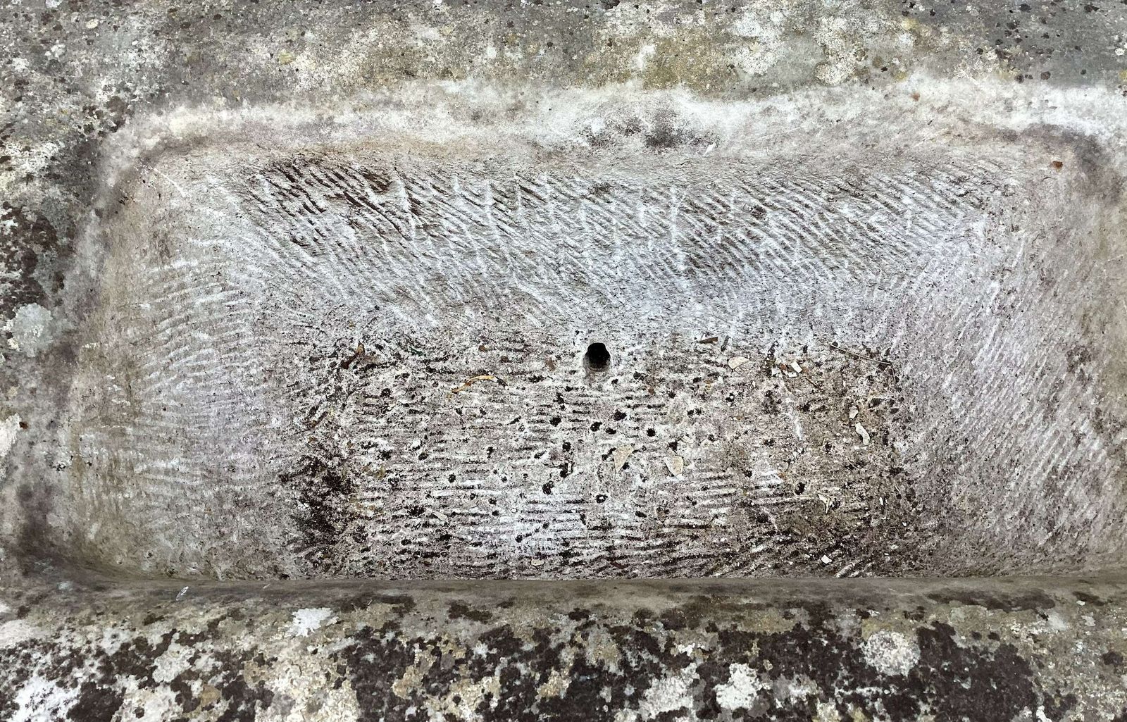 Late C18th Neo Classical 'Carrara' Marble Cistern photo vinterior