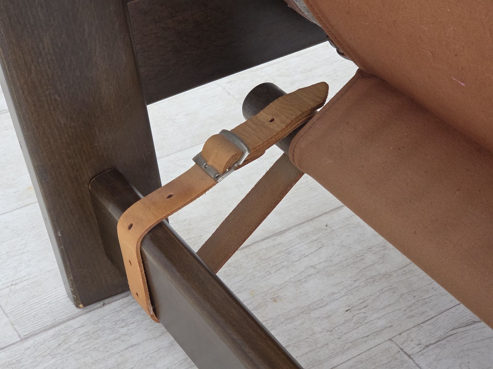 photo vinterior 1970s, Scandinavian Armchair, Furniture Leather, Canvas, Oak Wood.