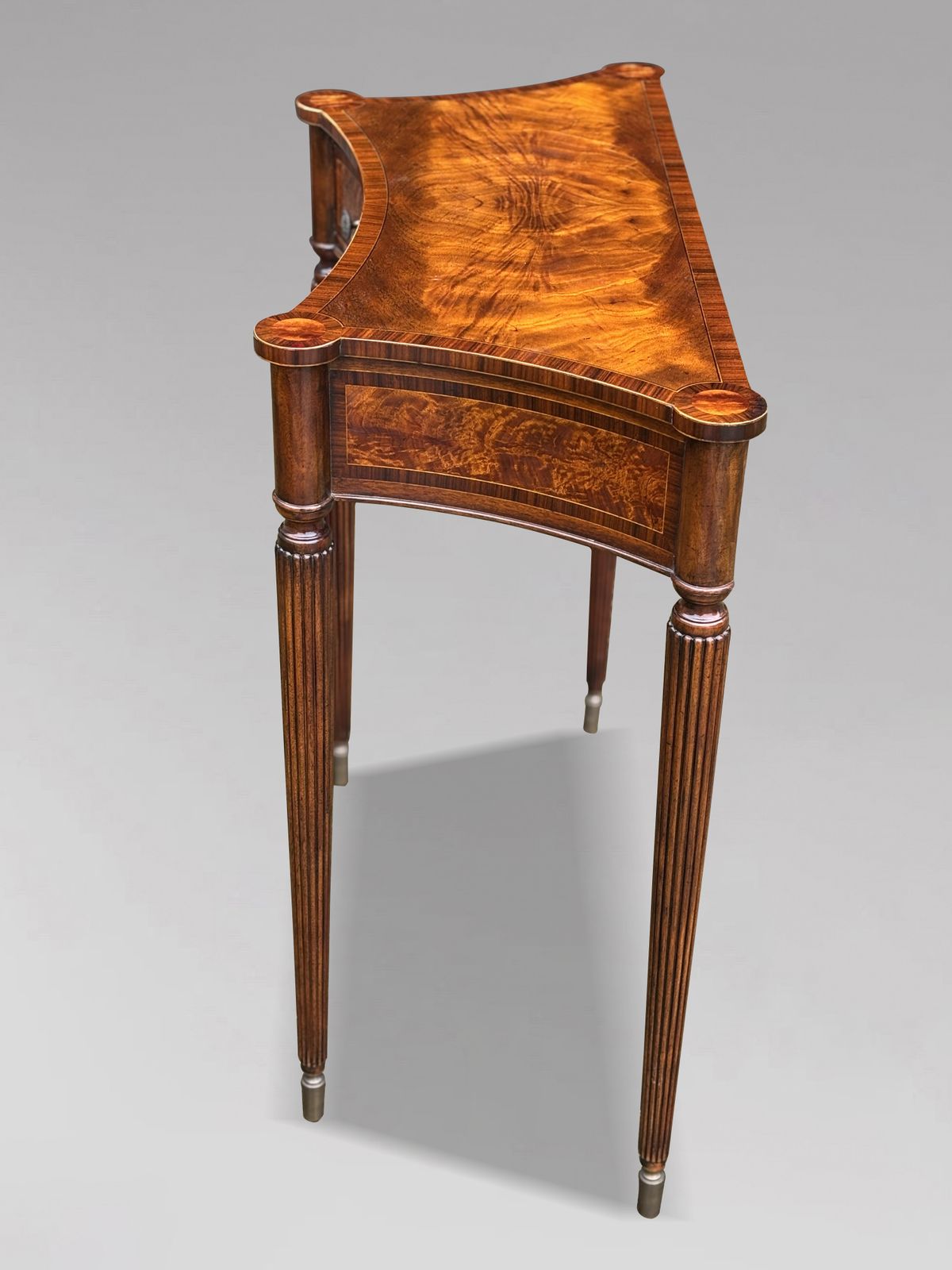 1980's Quality Walnut Inlaid Console By Brights Of Nettlebed photo Furniture
