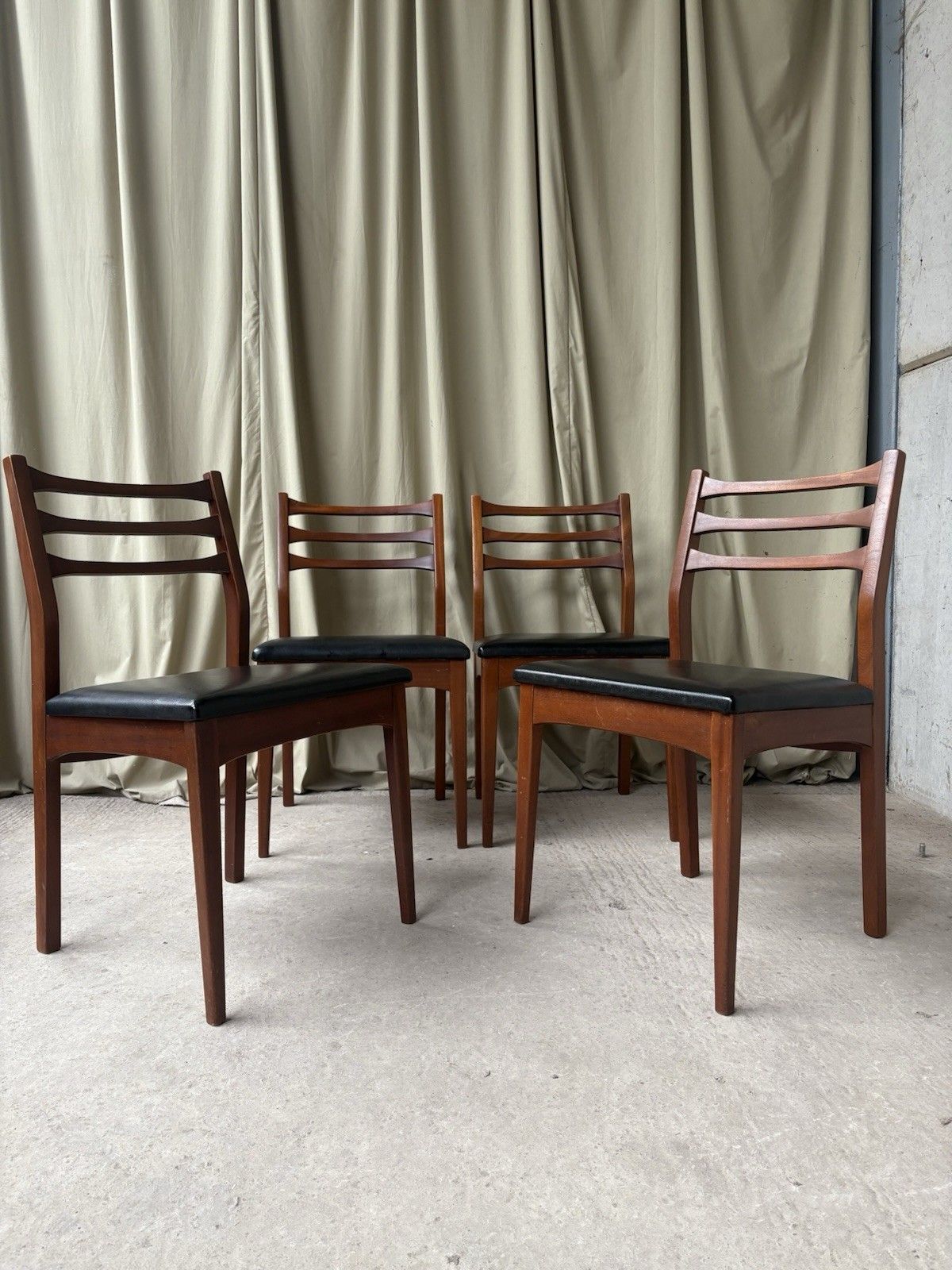 Vtg Mid Century Set Of 4 Dining Chairs Danish Scandi Retro R1067 photo for sale