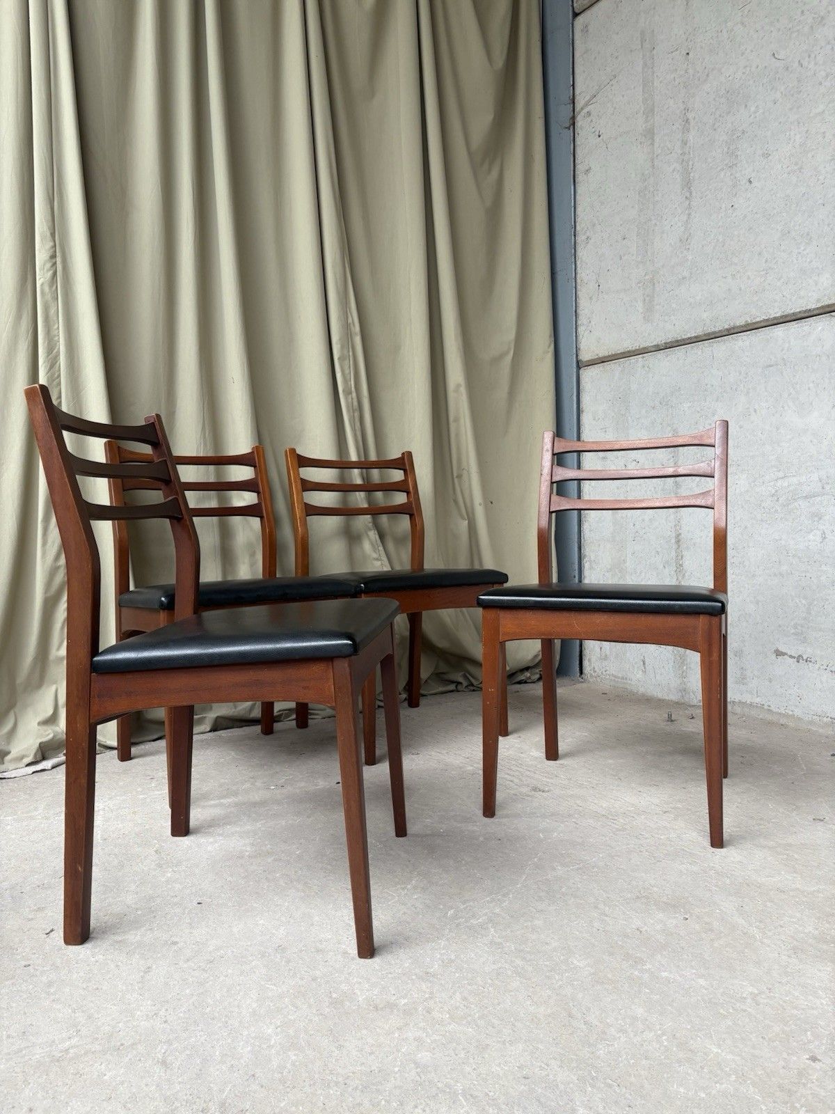 Vtg Mid Century Set Of 4 Dining Chairs Danish Scandi Retro R1067 photo Furniture