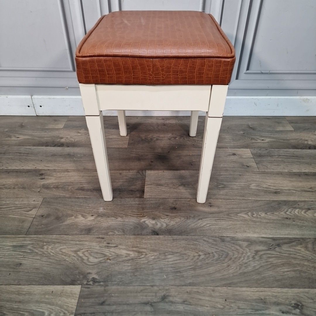 photo for sale Retro Vintage Stool Tan Croc Effect Faux Leather – Wooden Frame – Mid Century