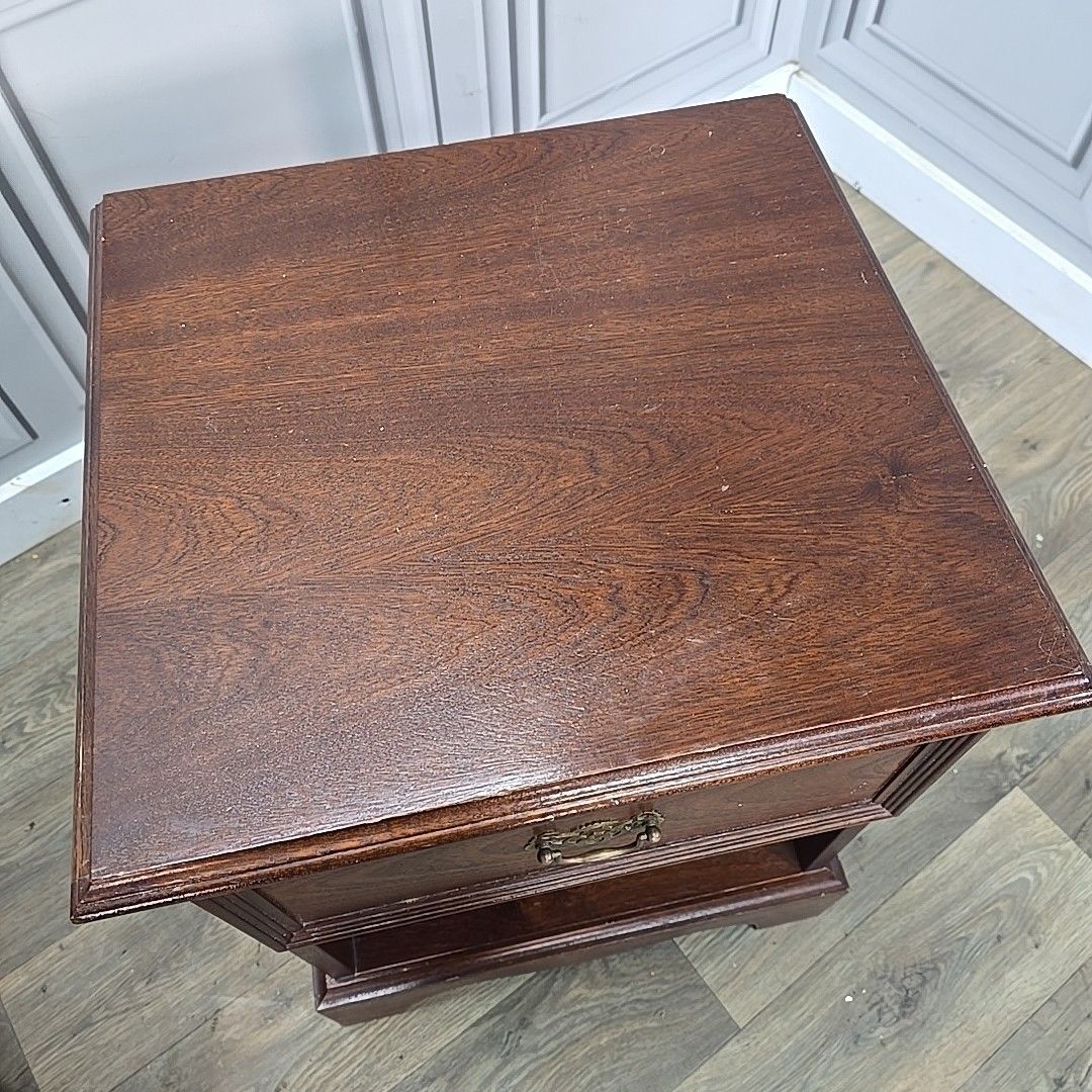 Antique Georgian Style Cabinets Pair Bedside Cupboard Tables Night Stands photo Furniture