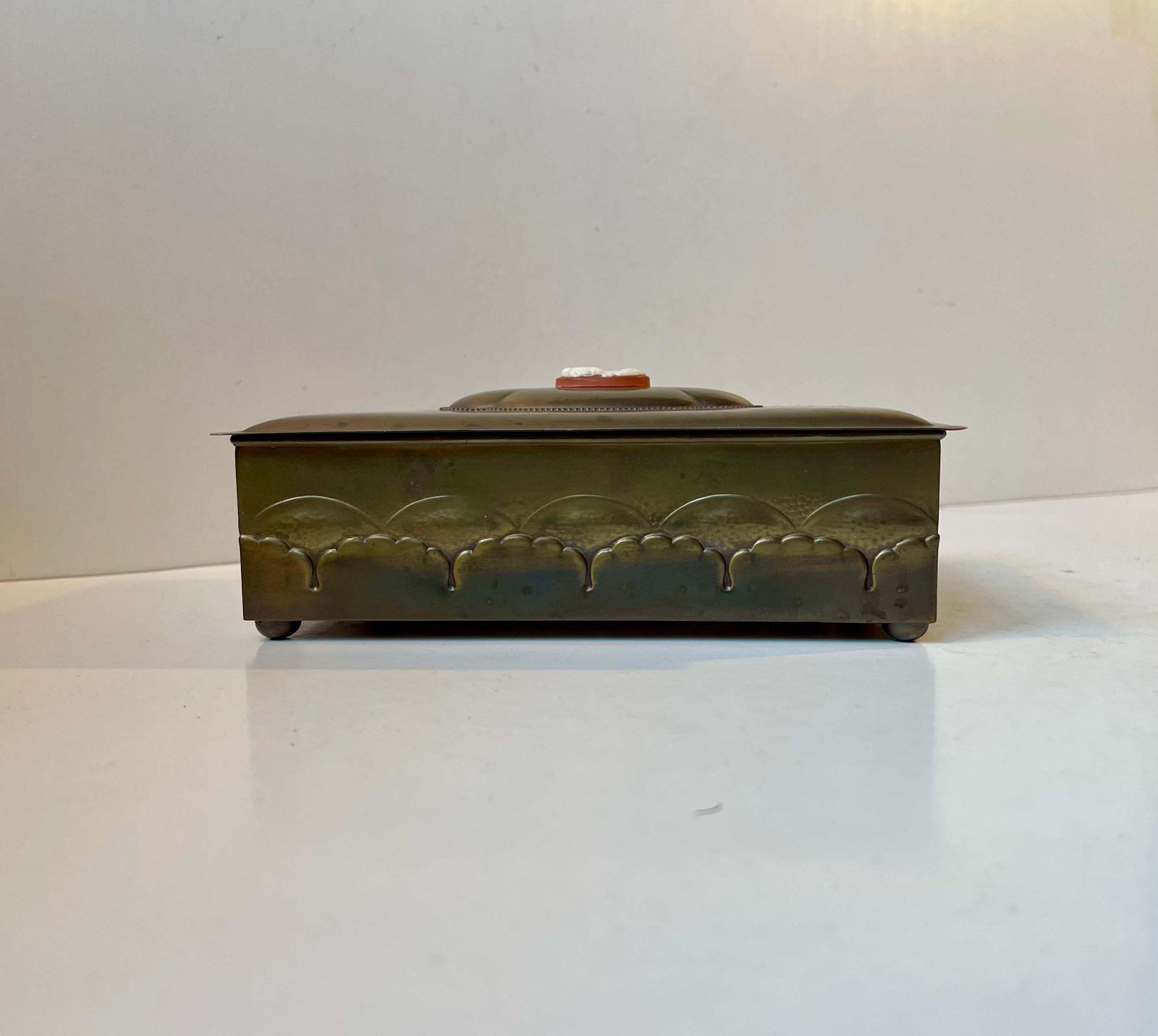 Art Deco Brass Cigar Box With Bakelite Cameo, 1940s photo Home Decor
