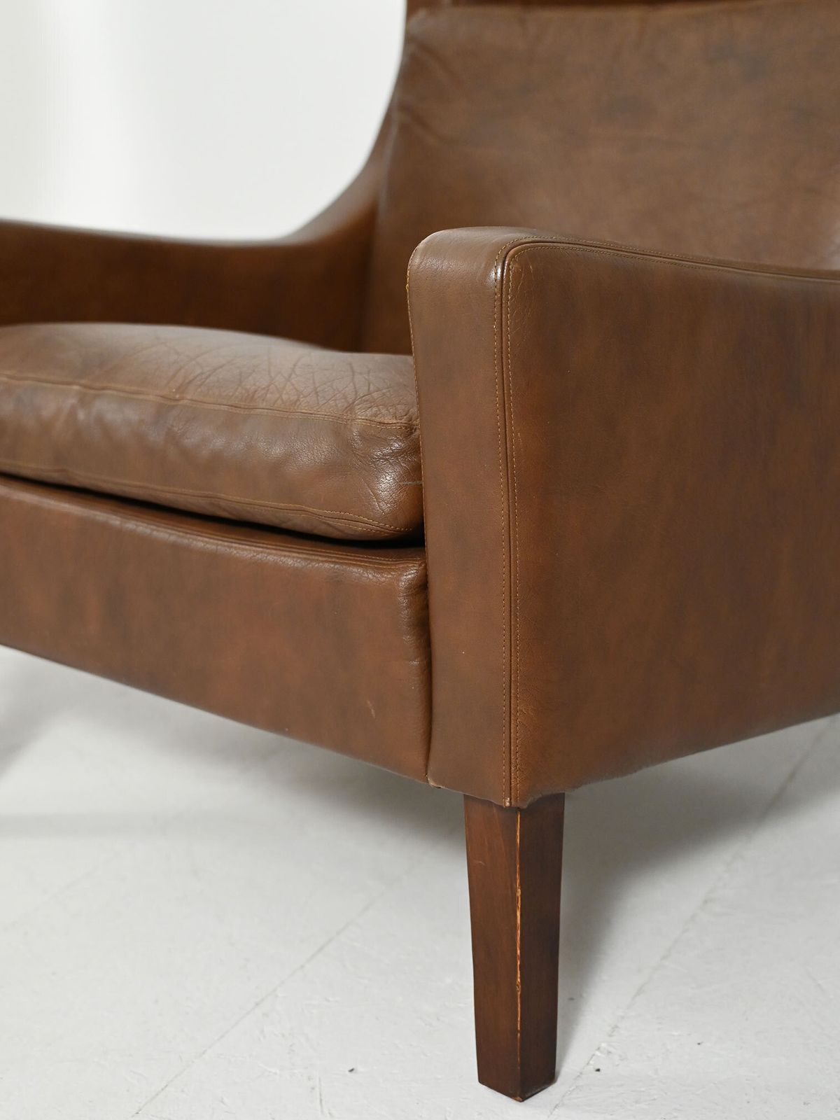 photo furniture Pair Of Danish Armchairs In Dark Brown Leather