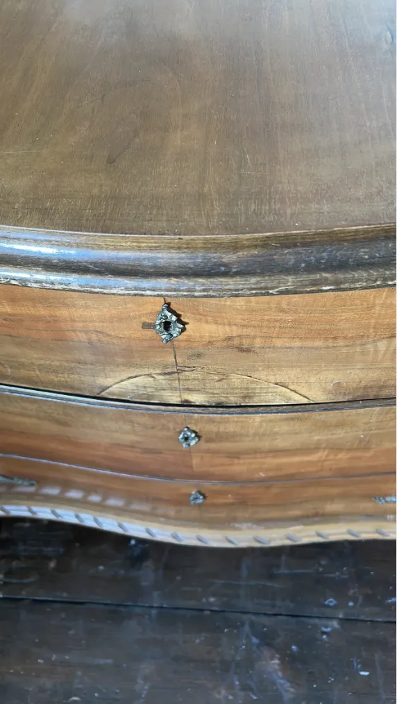 Antique French Serpentine Chest Of Drawers photo 695.0