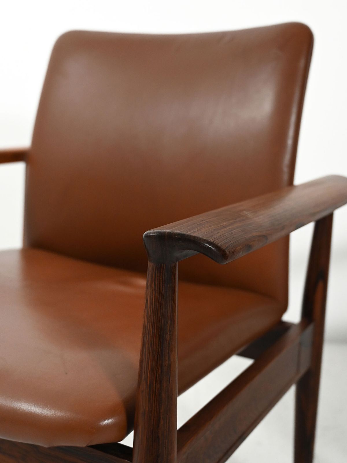 2499.0 Pair Of “Diplomat” Armchairs By Finn Juhl photo
