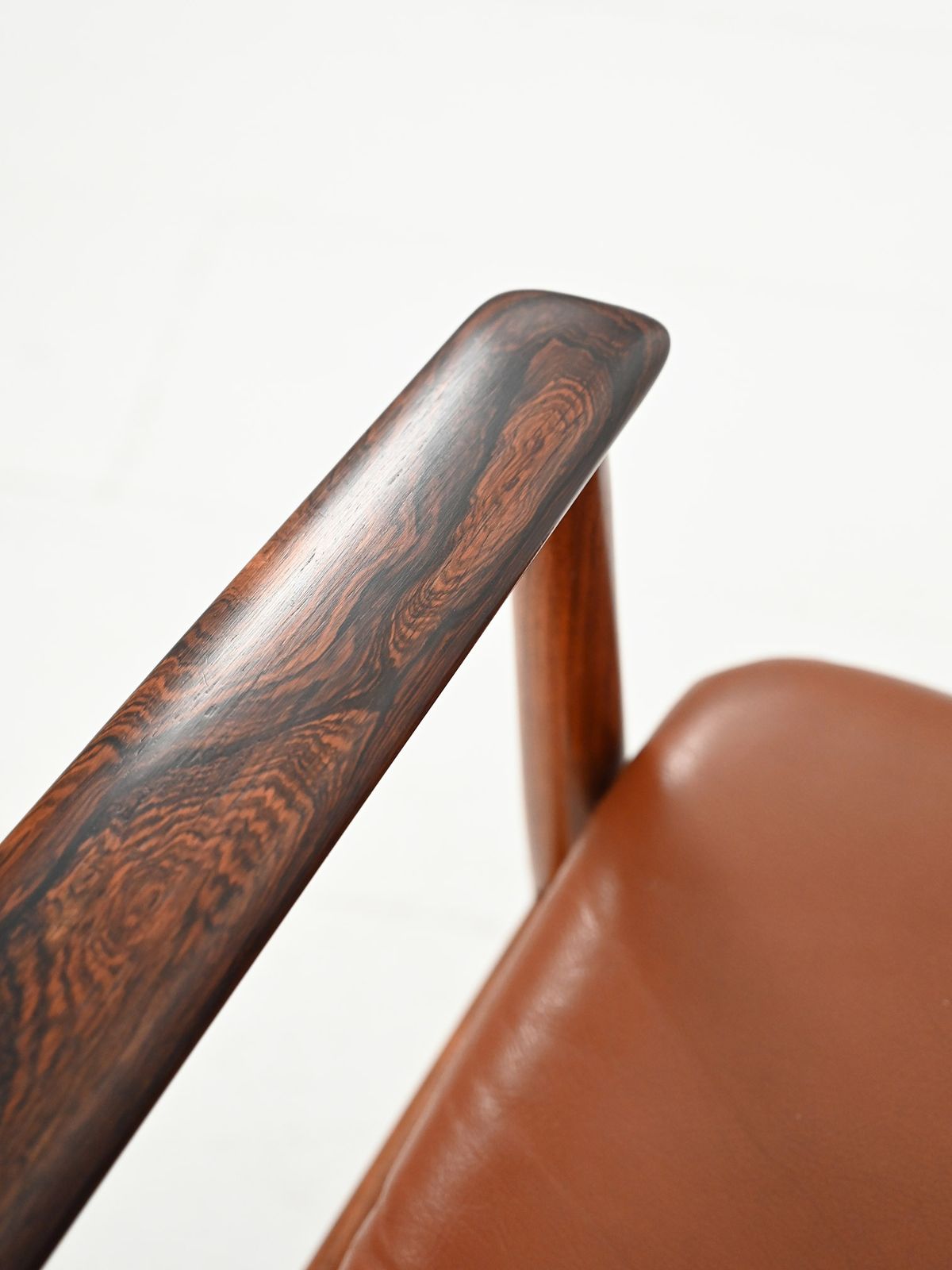 Pair Of “Ark” Armchairs By Arne Vodder In Leather photo buy
