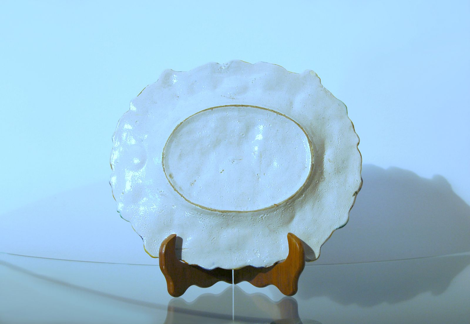 photo furniture Majolica Plate / Imbres Manufactory Of Pavia / 18th Century