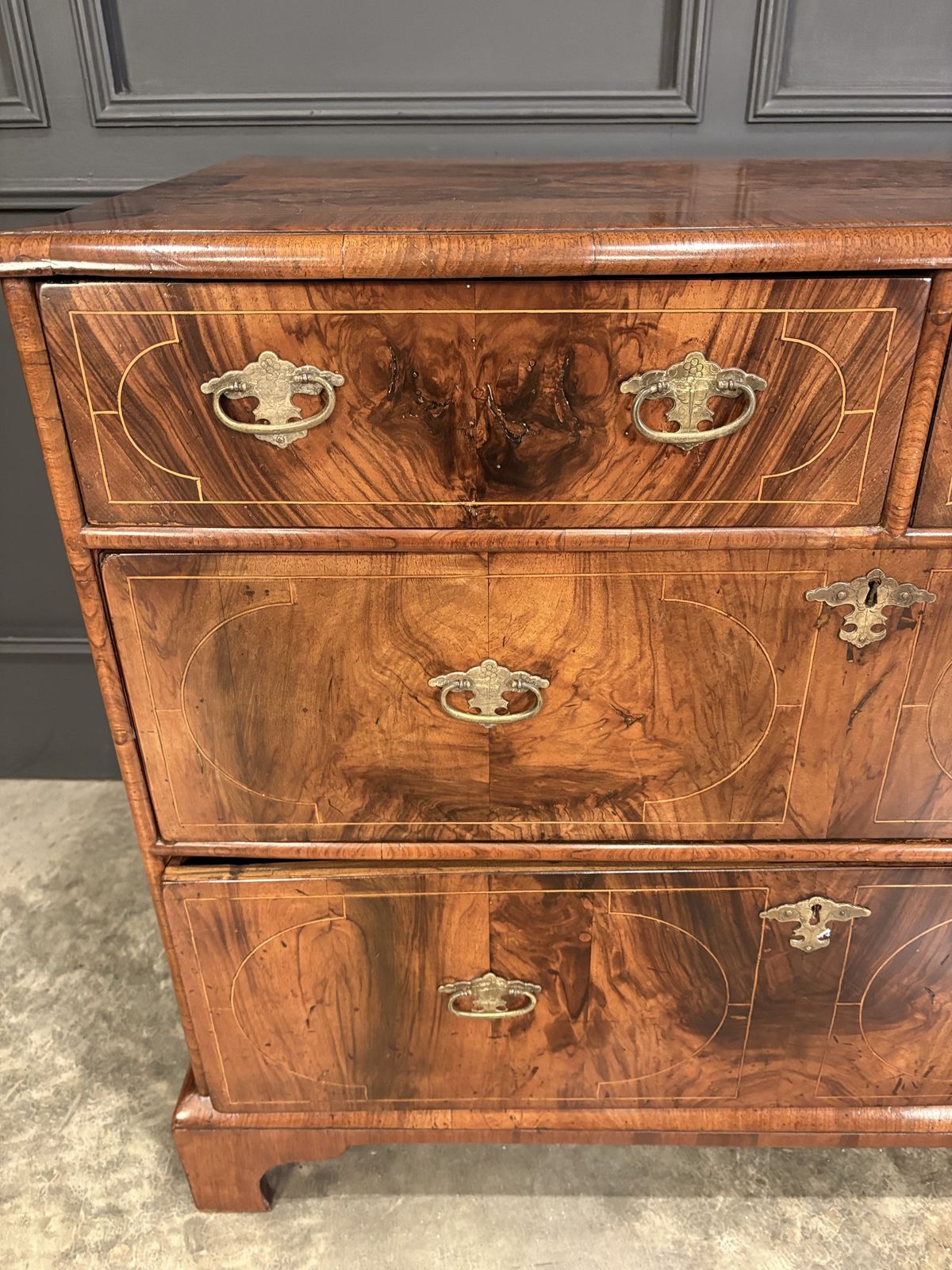 William & Mary Inlaid Walnut Chest Of Drawers photo 1885.0