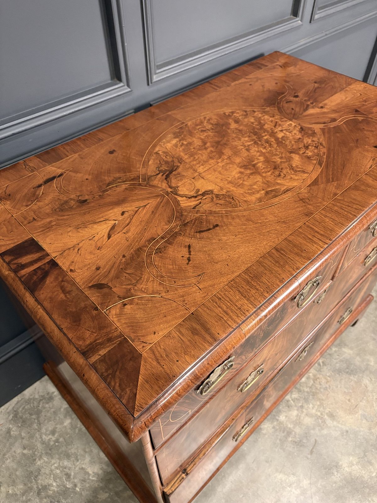 William & Mary Inlaid Walnut Chest Of Drawers photo vinterior