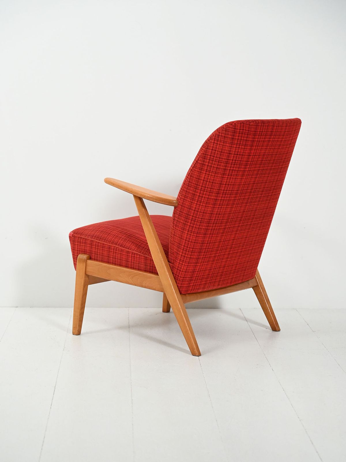 Scandinavische Fauteuil Ca. Jaren 1950 Met Rode Wollen Bekleding photo Meubels