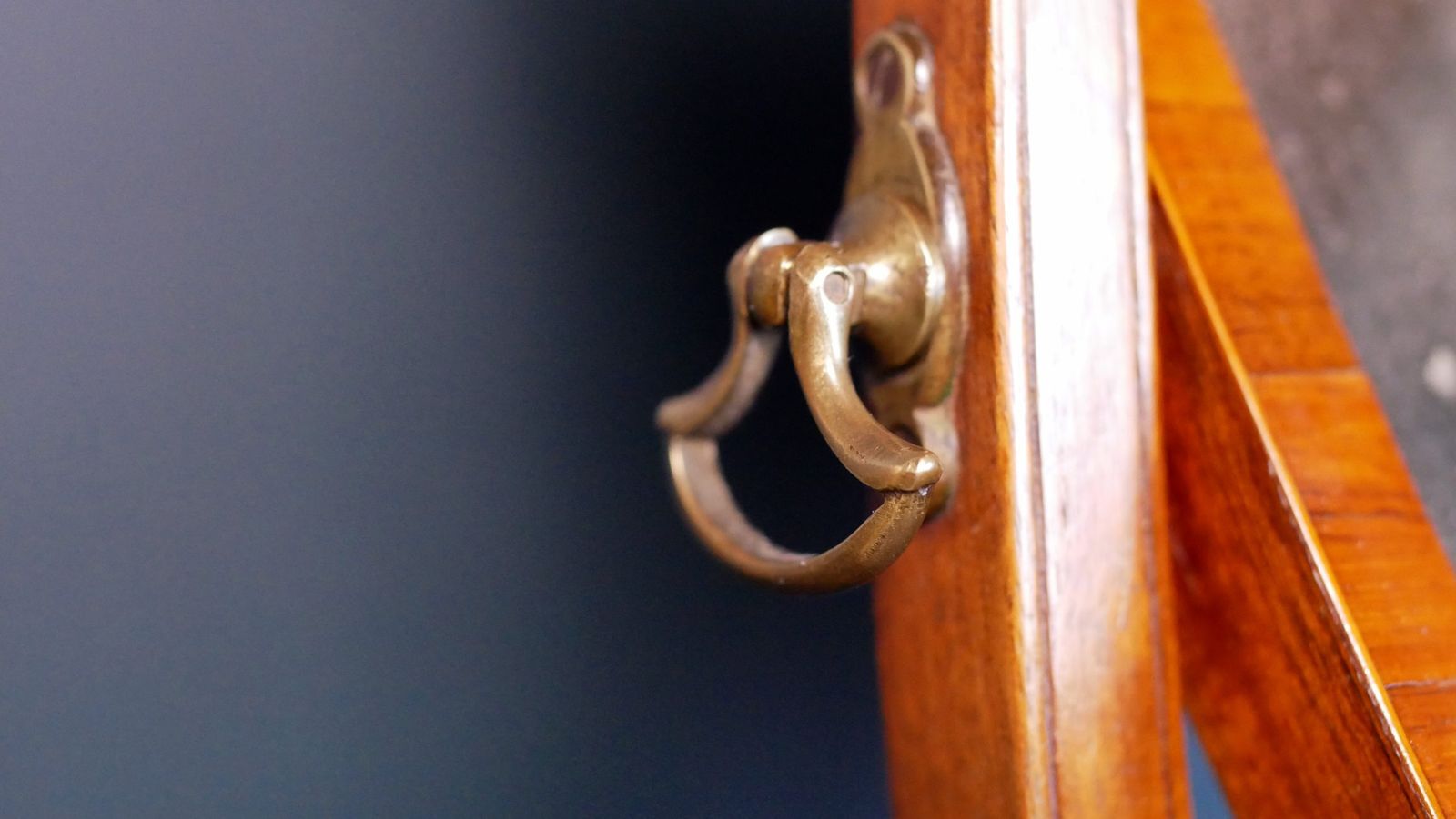 Georgian Mahogany Toilet Table Mirror photo vintage