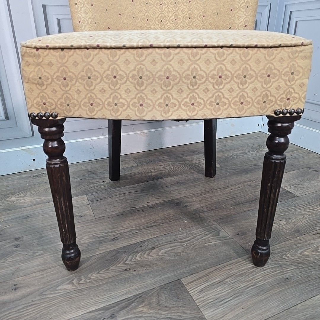 Pair 2 Vintage Chairs Upholstered Bedroom  – Occasional Victorian Style Seats photo vintage