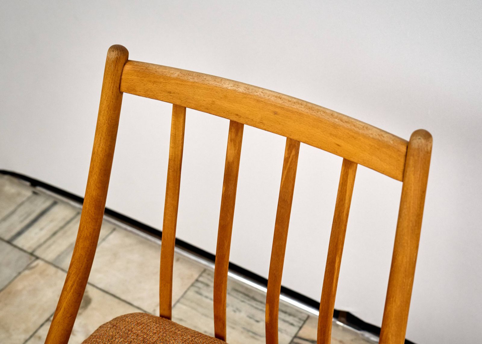 photo vintage Page 1 Of 20 Set Of 3 Dining Chairs By A. Suman, 1960s, Czechoslovakia