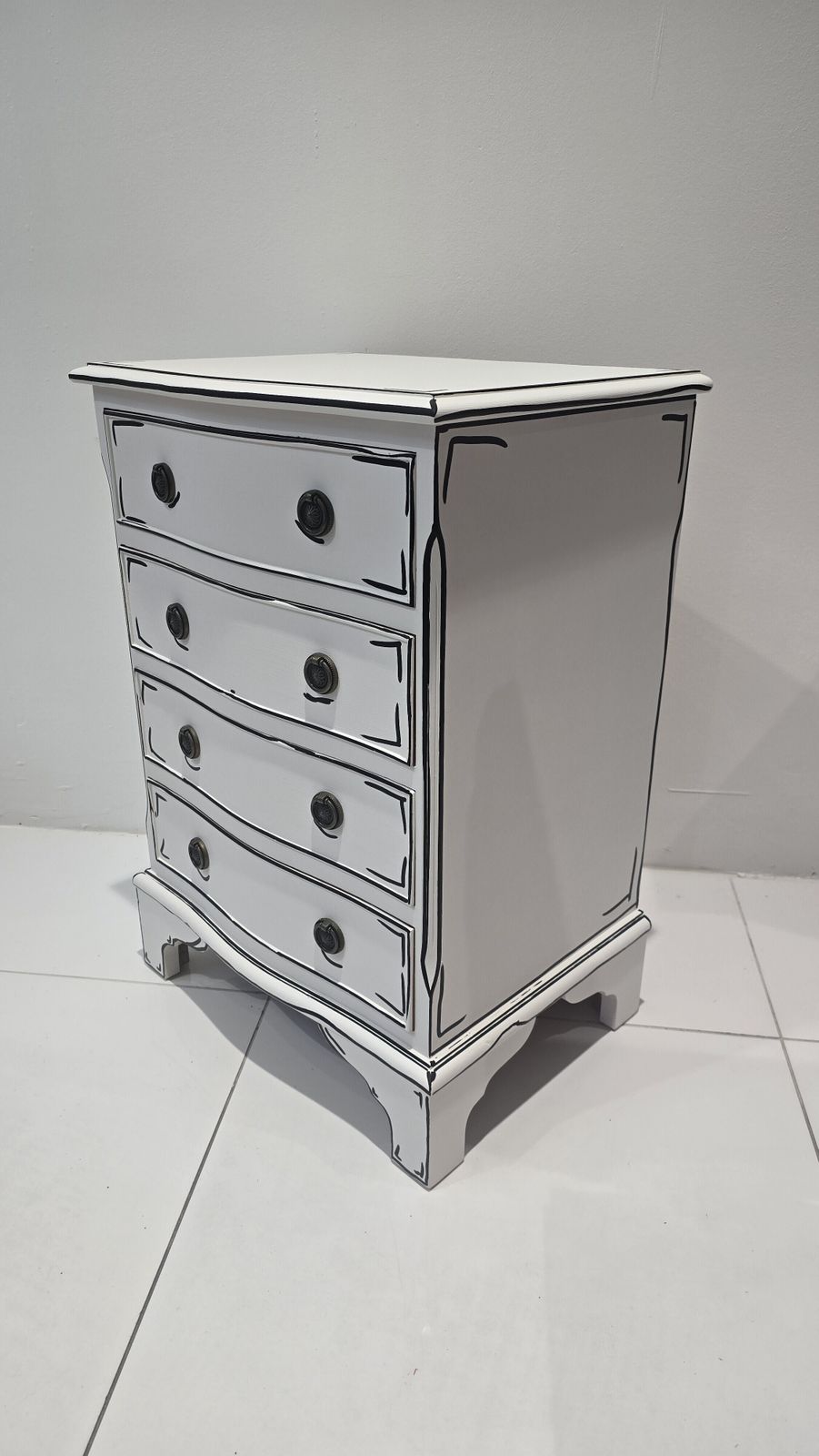 Sketch Style Small Chest, Traditional