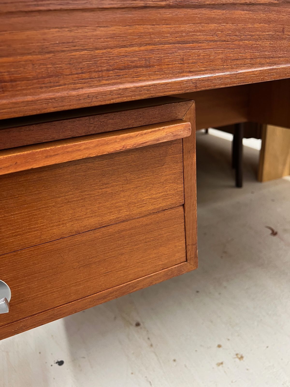 photo furniture Diplomat Executive Desk By Finn Juhl For France & Søn