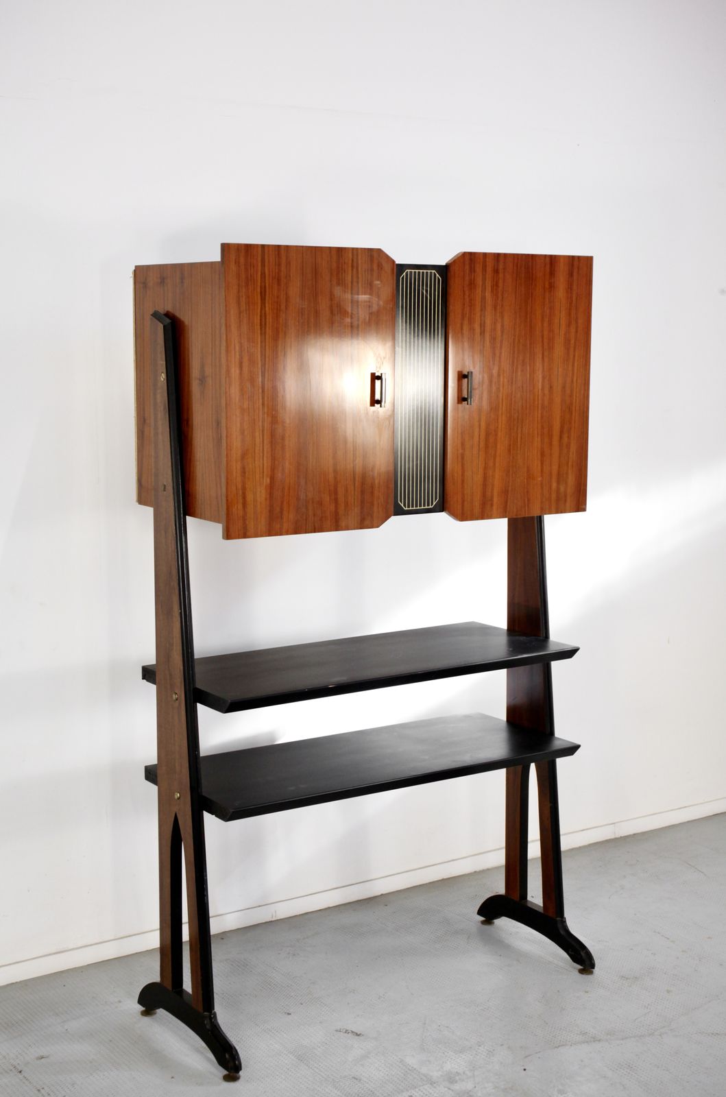 Midcentury Italian Freestanding Modular Bookshelf In Teak And Brass photo 1499.0