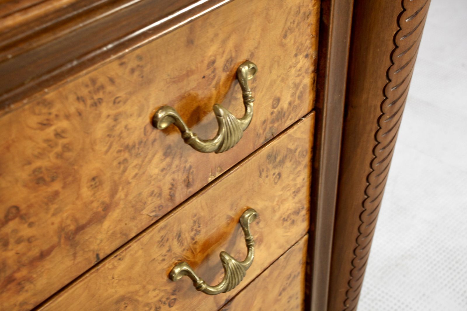Stunning Vintage Italian Art Deco Sideboard / Cabinet In Dark Walnut. photo Furniture