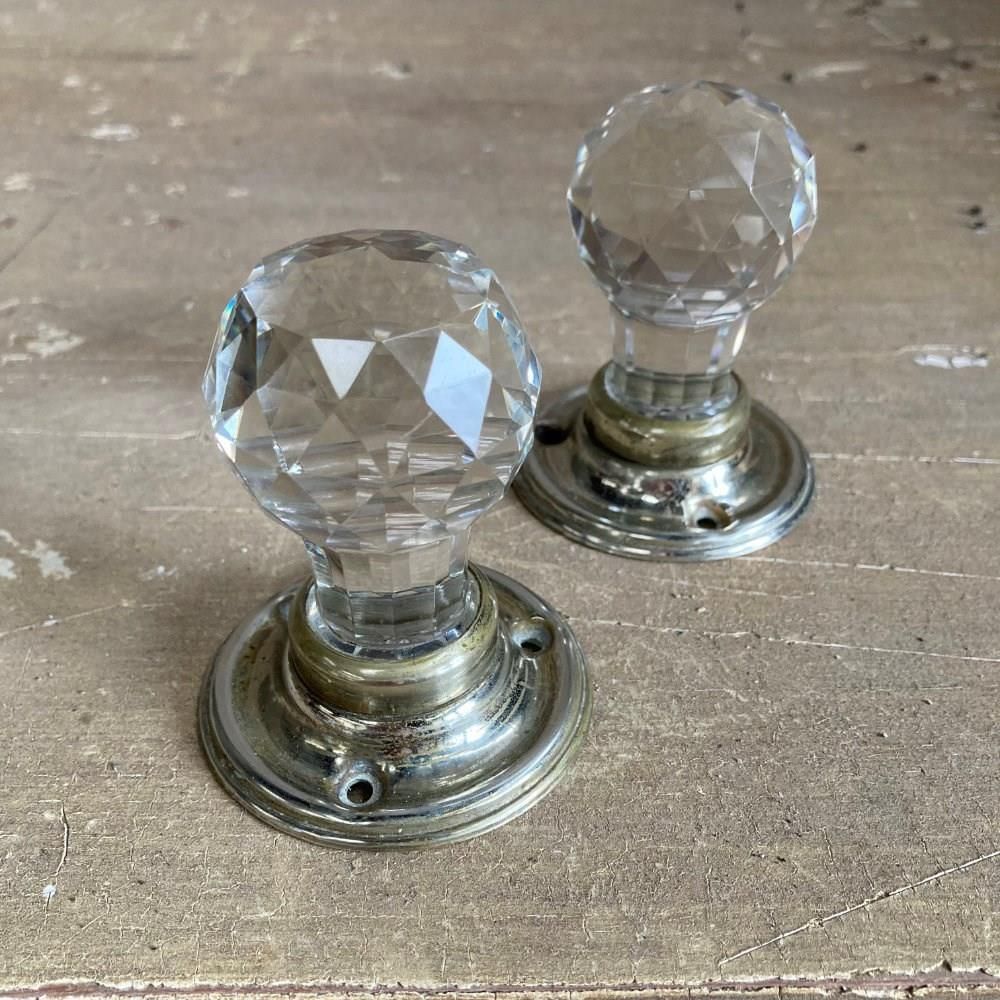 Antique Cut Glass Door Knobs, 1920s photo vinterior