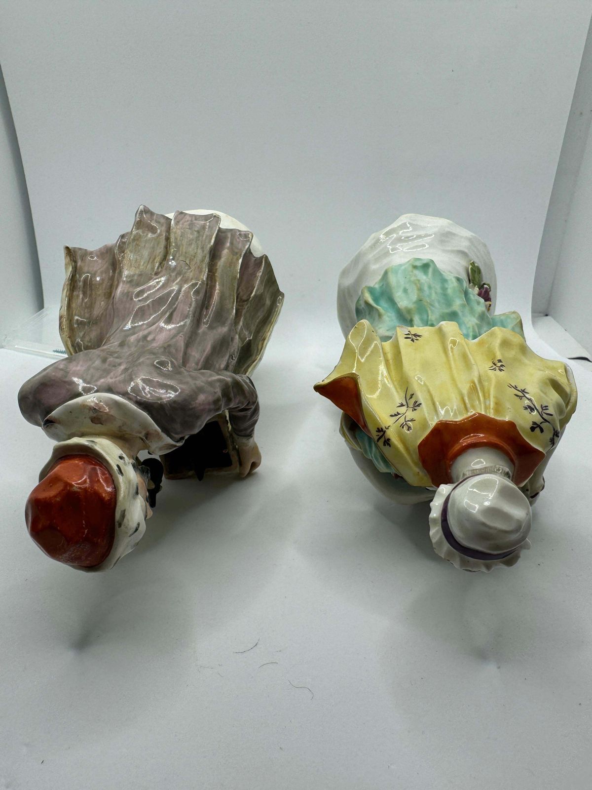 photo vinterior Pair Of 18th Century Derby Figures Of 'Jewish Pedlar And Companion' , Circa 1760