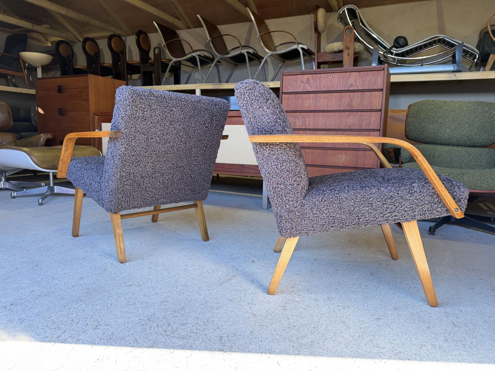 Furniture Mid Century Brussels Expo 58 Armchairs By Jiří Jiroutek For Jitona, 1960s, Set Of 2 photo