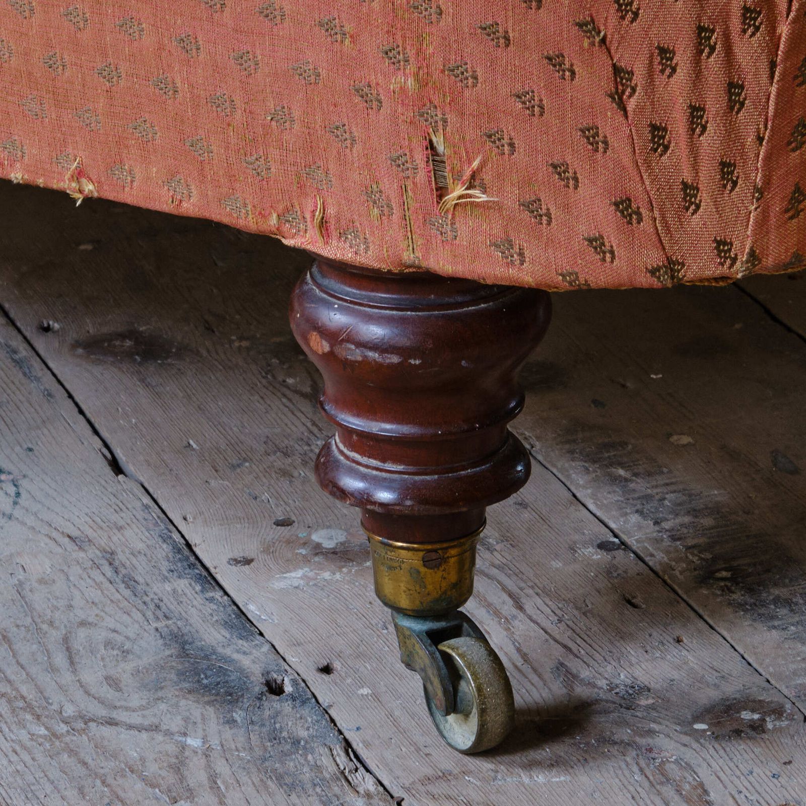 photo for sale 19th Century Holland & Sons Chaise Longue
