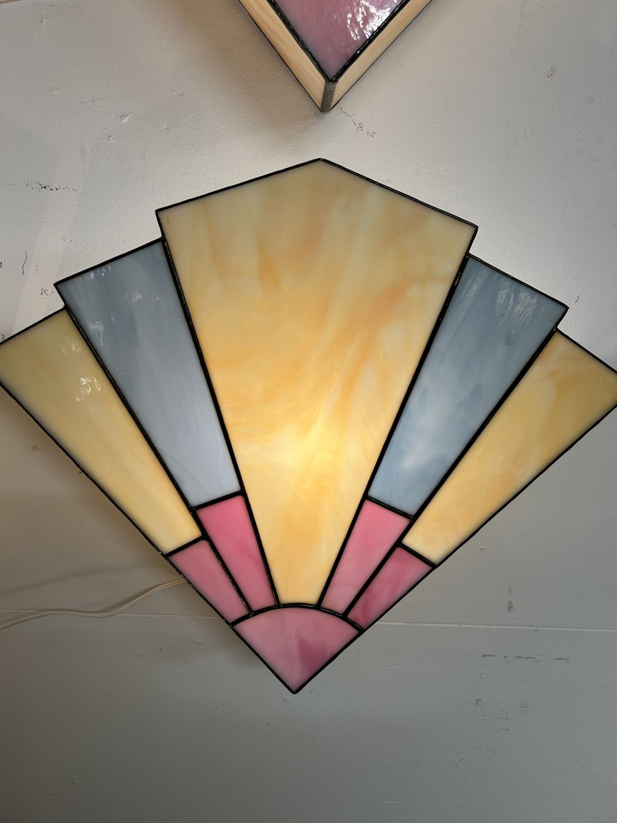 photo furniture 4 X Art Deco Stained Glass Wall Light Covers
