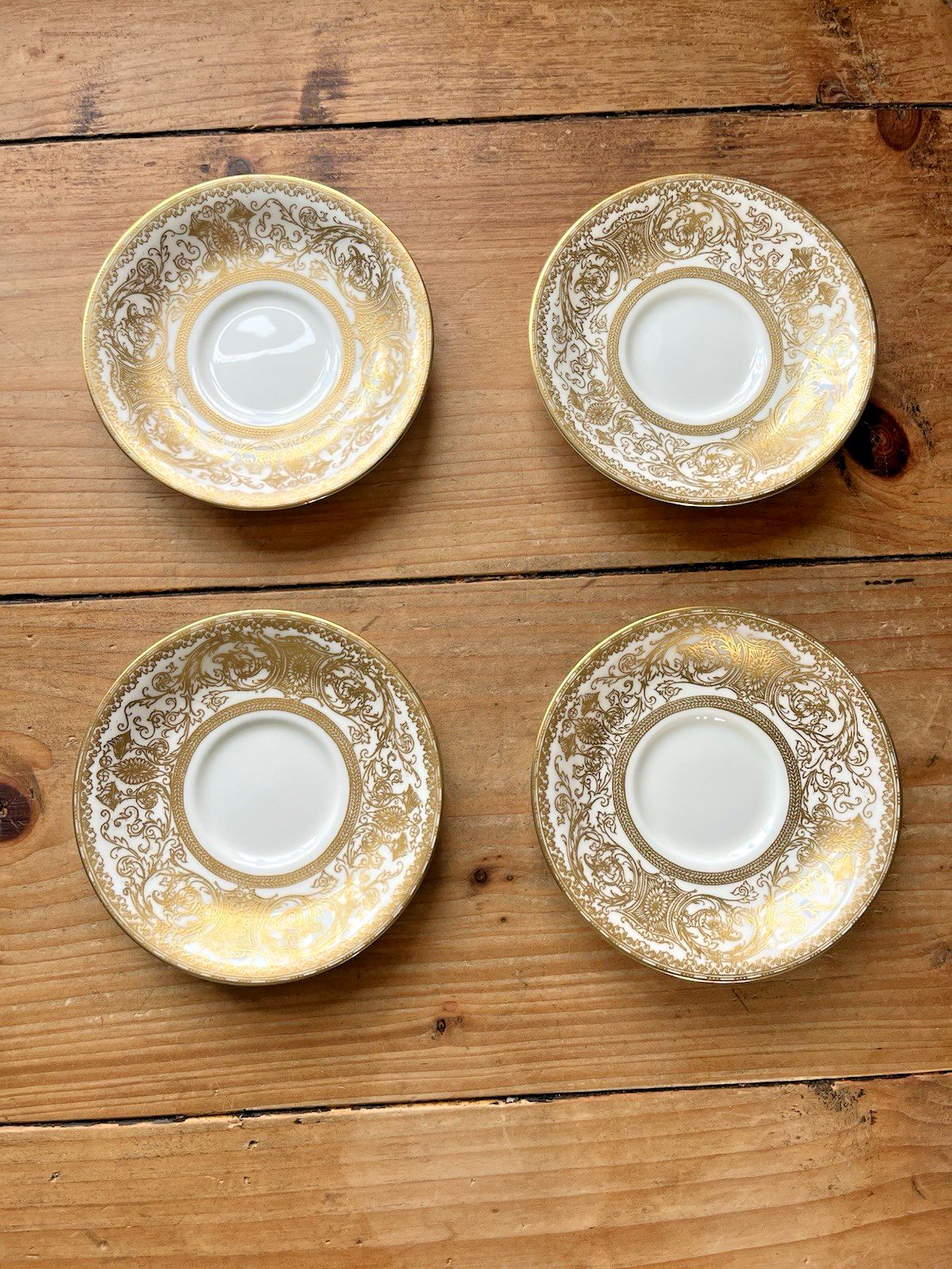 Set Of 4 Vintage Royal Worcester Embassy Pattern Gold Gilt Coffee Cups & Saucers photo vinterior