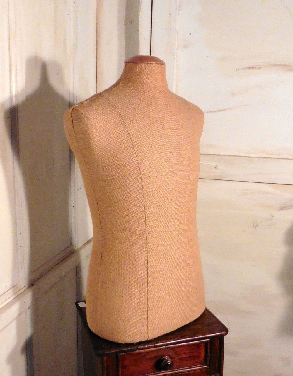 A Retro Hessian Male Mannequin