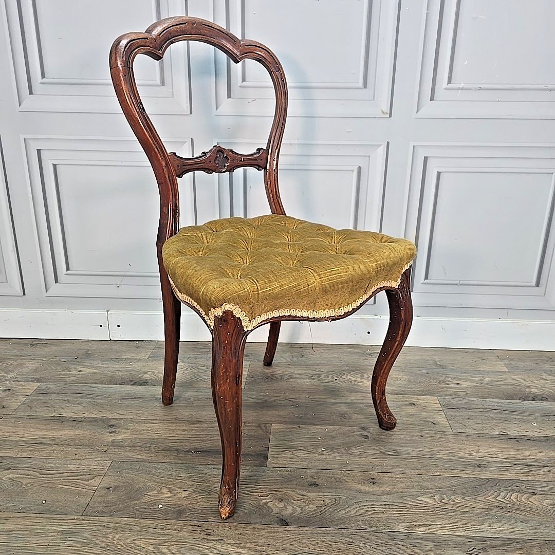 Antique Victorian Bedroom Chair Walnut Cabriole Dining Carved Button Desk Seat