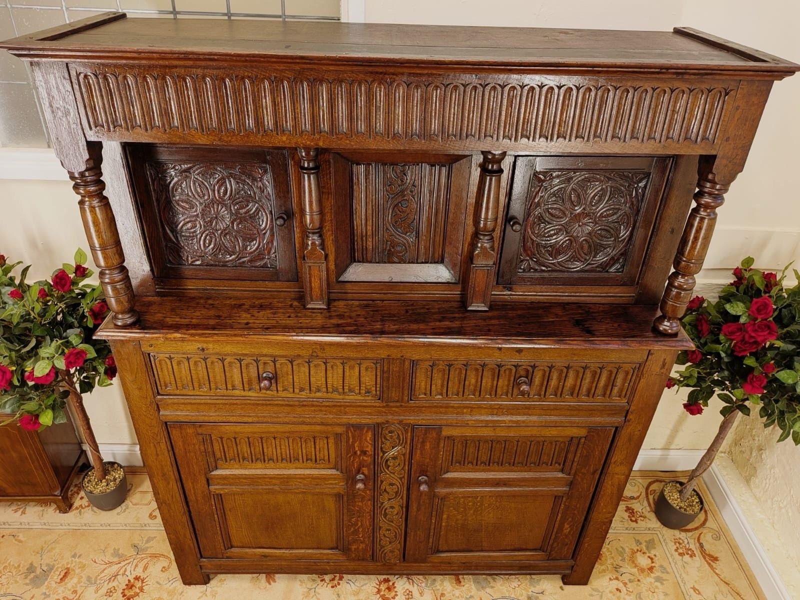 Rare 18th Century Georgian Period Large Solid Oak Carved Court Cupboard photo Furniture