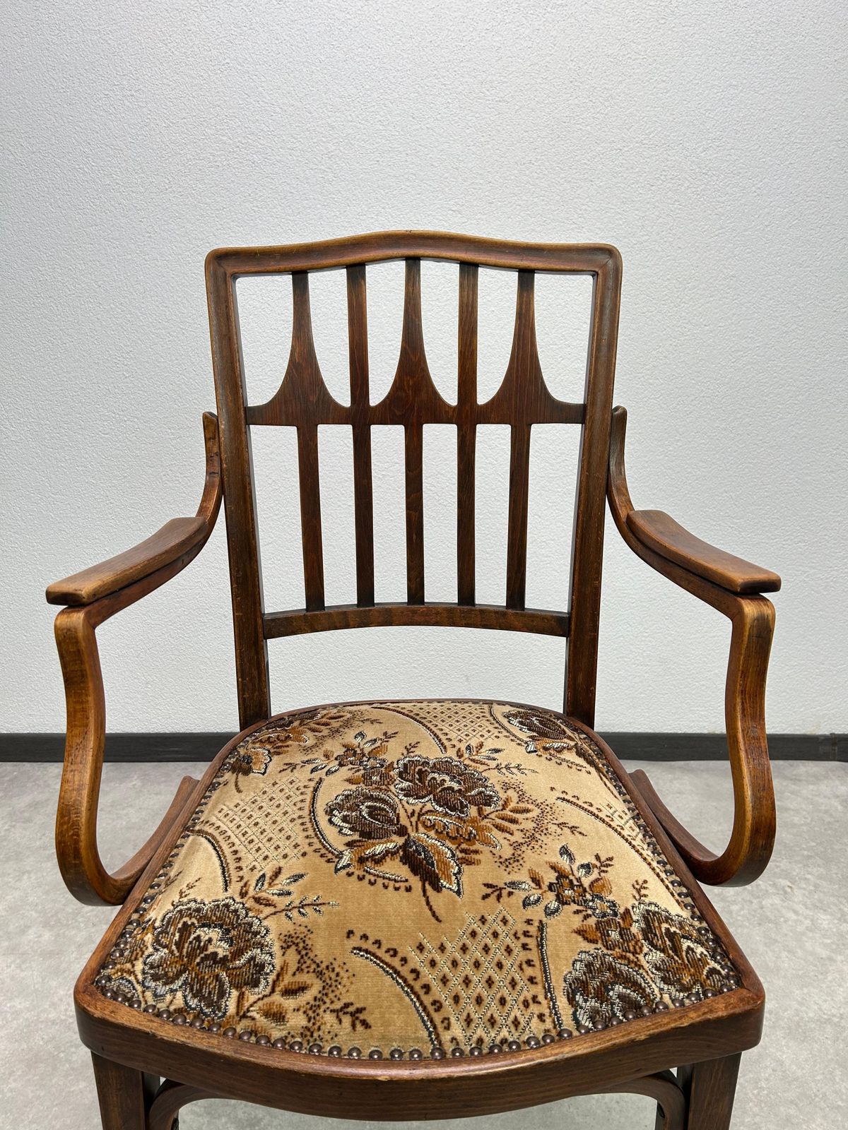 Office Chair Nr.327 By Kolo Moser For J.J.Kohn photo vinterior