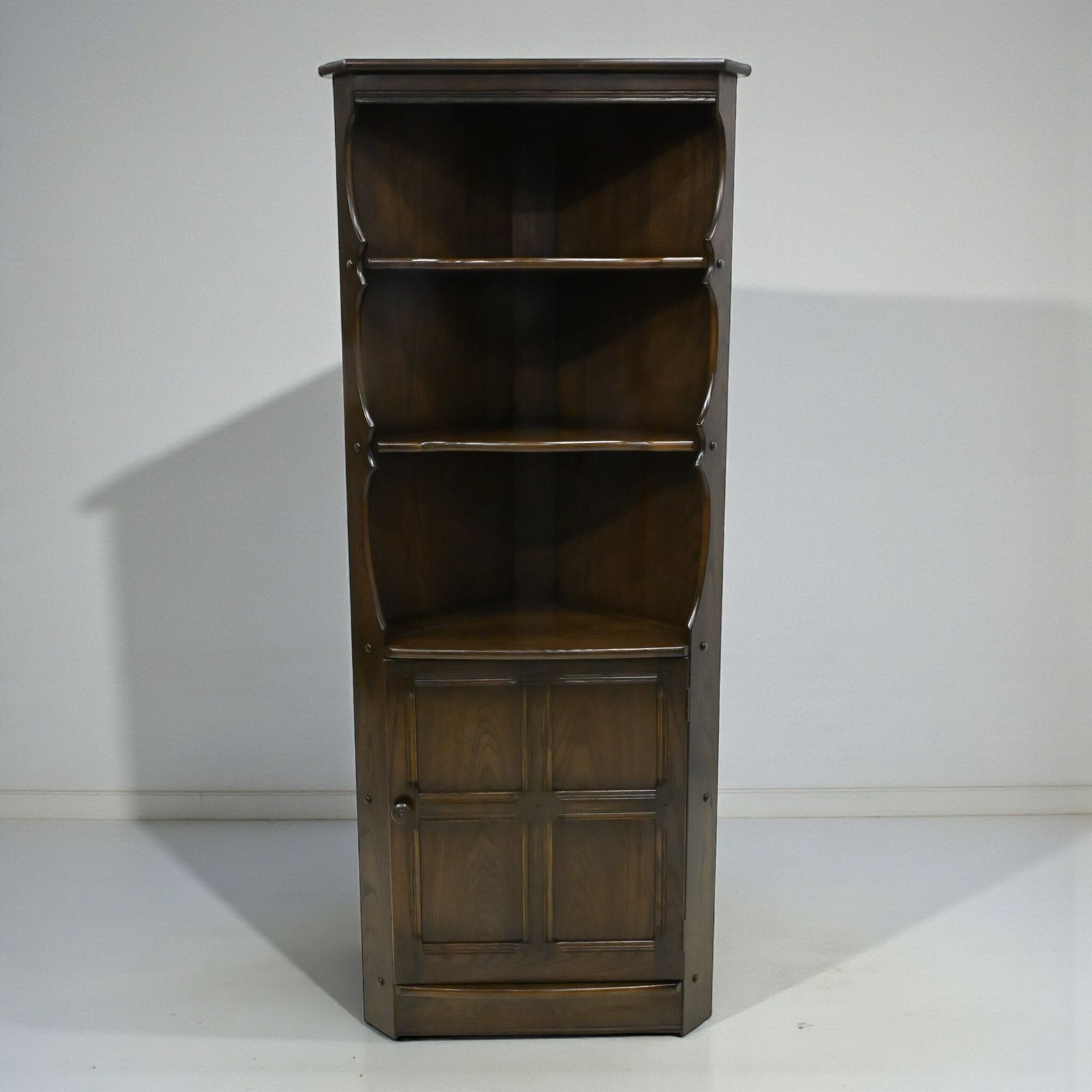 Genuine Ercol Corner Cabinet With Shelves Exc Free Uk Delivery