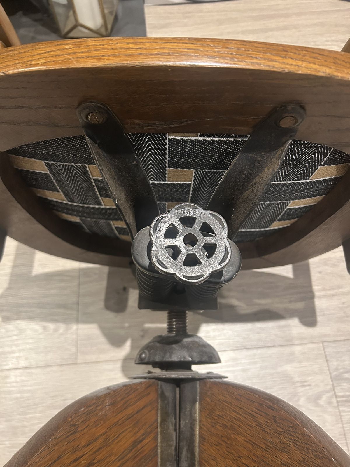 Edwardian Oak Swivel Desk Chair photo Furniture