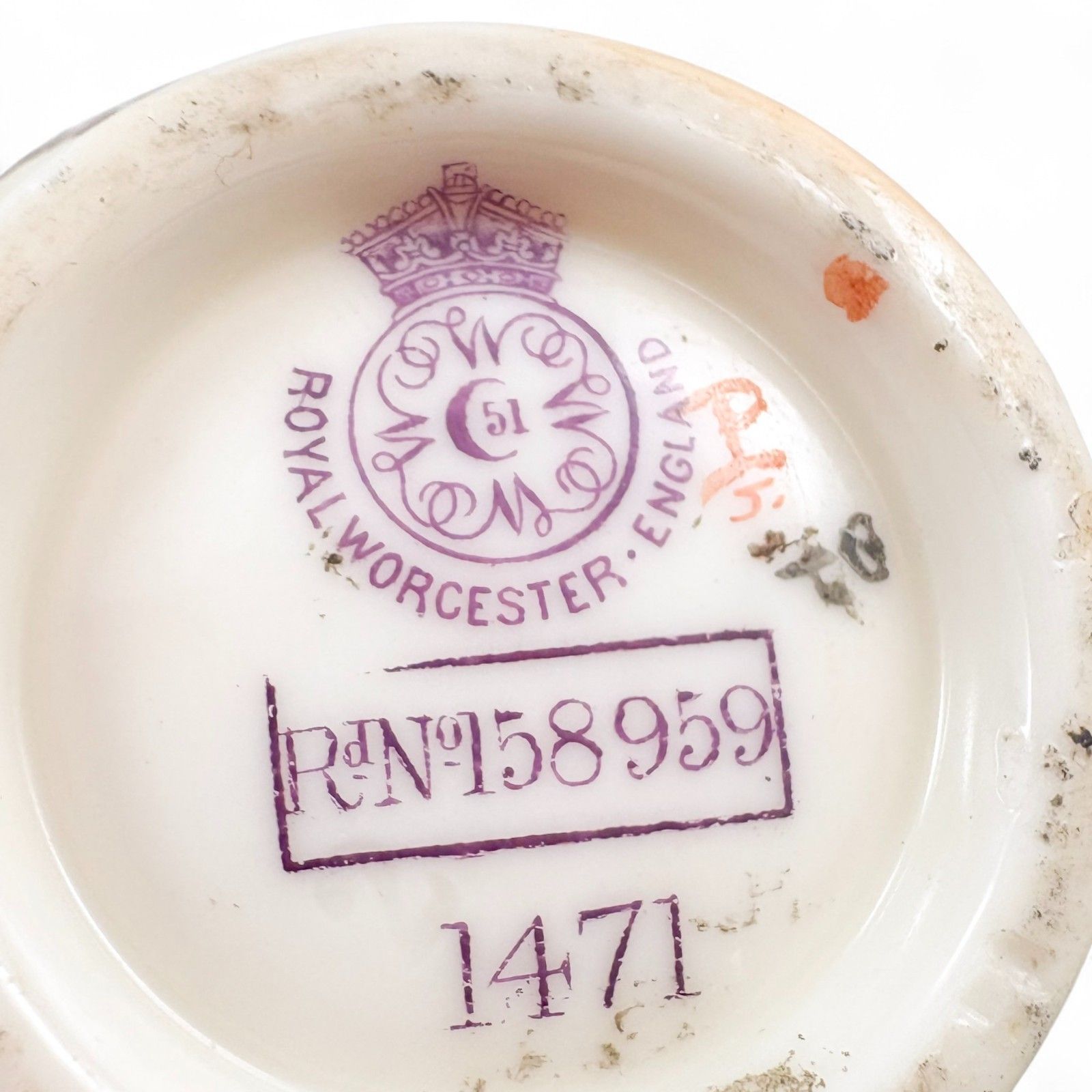 150.0 Edwardian Victorian Royal Worcester Blush Porcelain Tea Cup & Saucers 1891 1902 photo