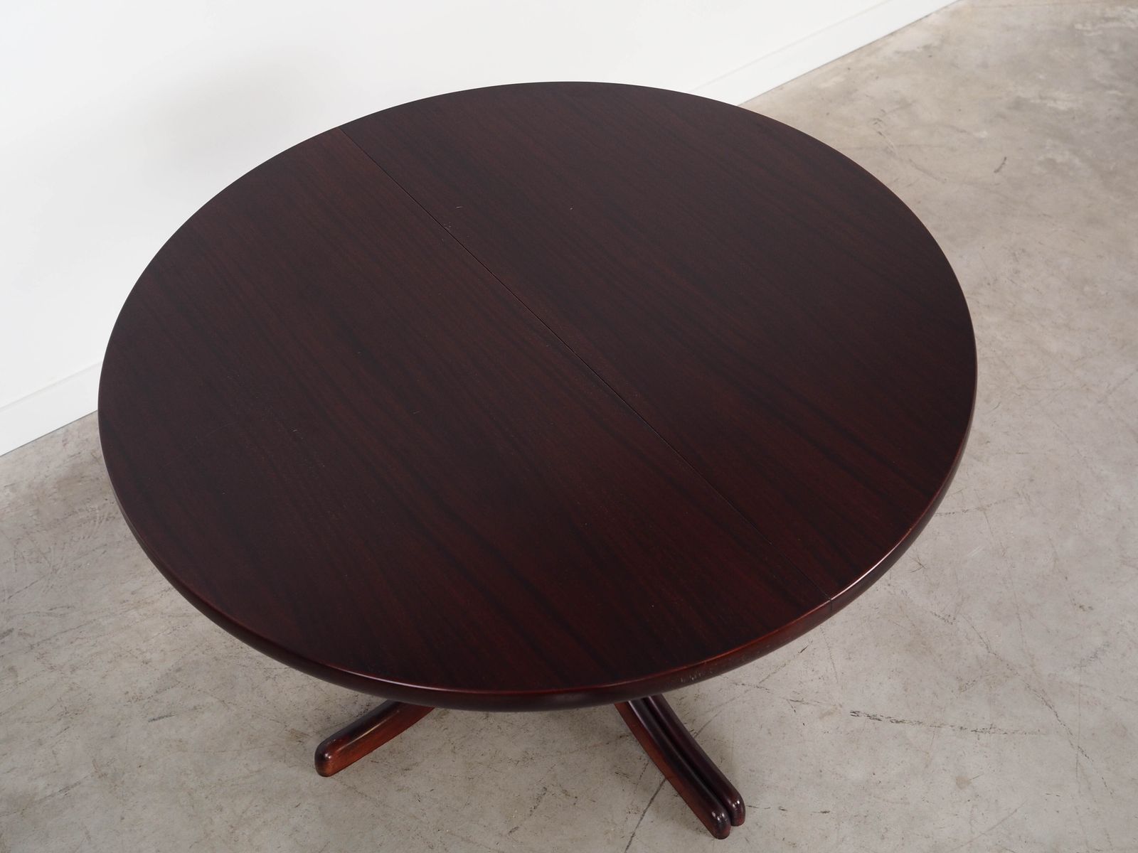Round Mahogany Table, Danish Design, 1970s, Manufactured In Denmark photo Furniture