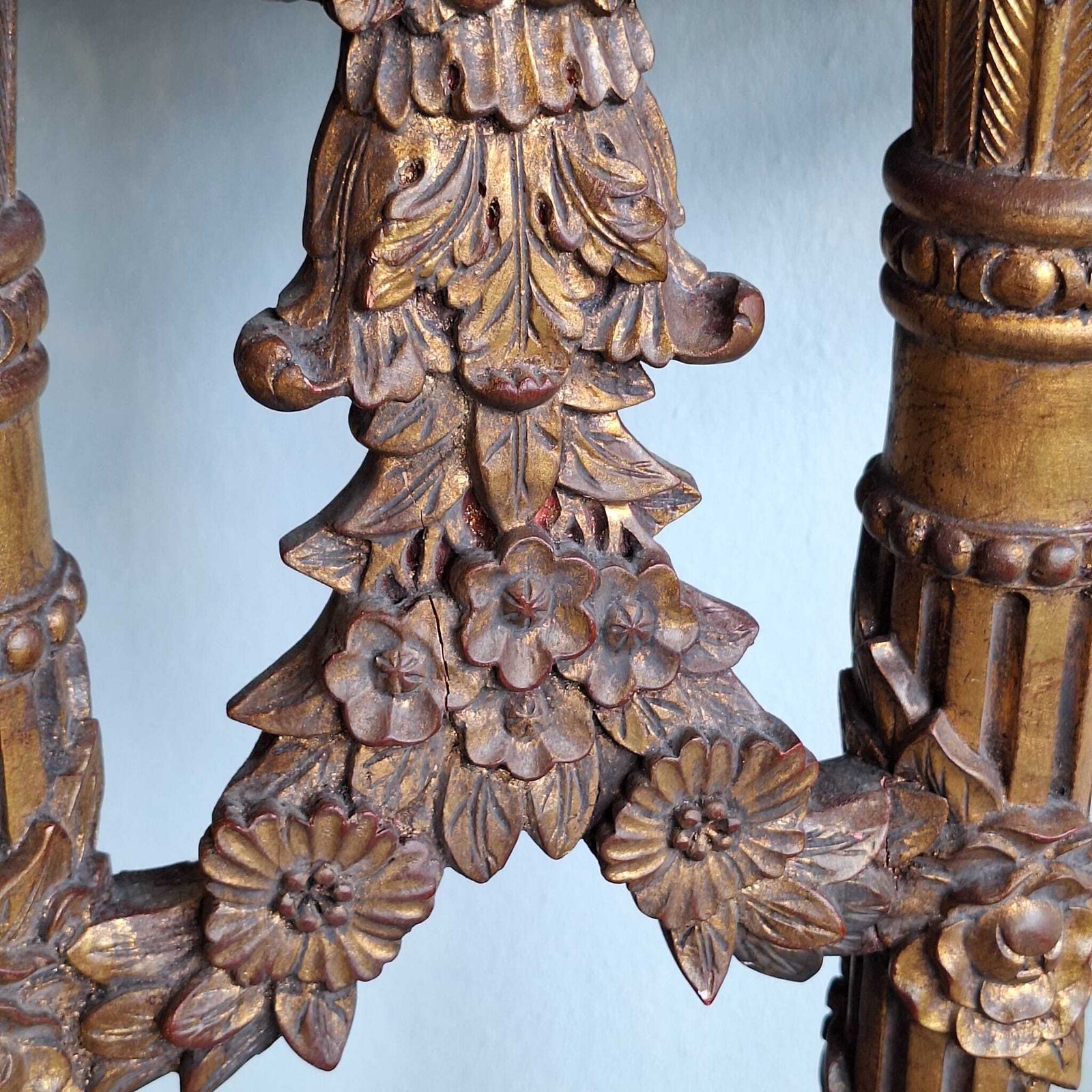 French Baroque Half Moon Wall Console With Marble Top And Six Legs photo 2725.0