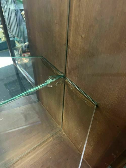 Fine 19th C. Mahogany Inlaid Mirrored Display Cabinet photo buy
