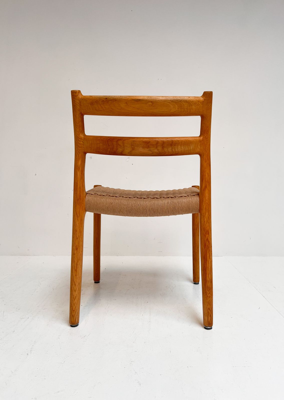 photo vinterior Set Of 4 Model 84 Chairs By Niels Otto Møller, 1960s